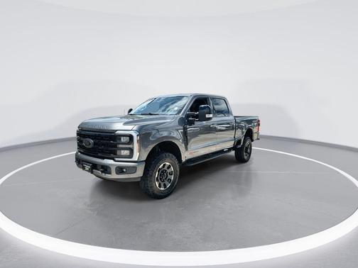 CARBONIZED GRAY 2024 Ford F-250 Lariat