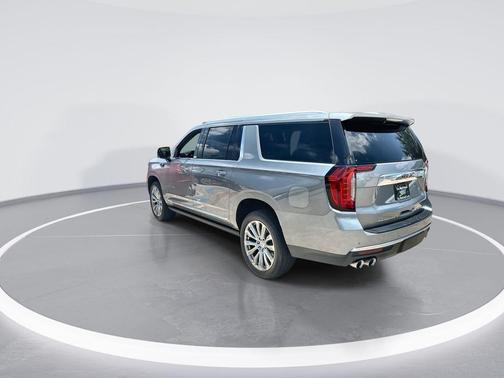 Sterling Metallic 2023 GMC Yukon XL Denali