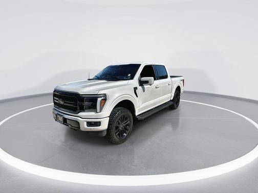STAR WHITE METALLIC TRICOAT 2025 Ford F-150 Lariat