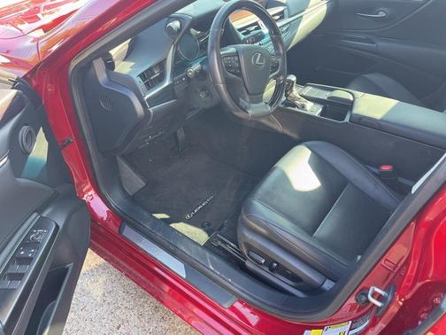 2020 Lexus ES 350 Base