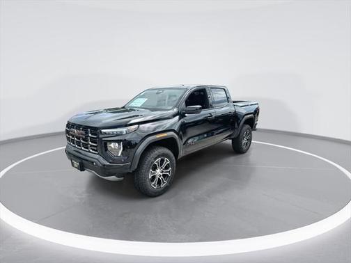 2025 GMC Canyon Base