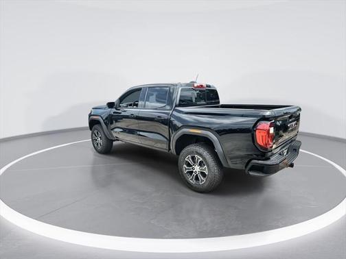 2025 GMC Canyon Base