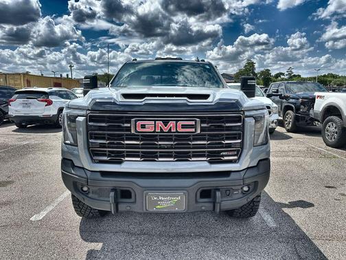 Thunderstorm Gray 2025 GMC Sierra 2500 AT4X