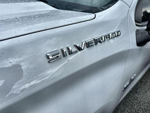 Summit White 2021 Chevrolet Silverado 1500 LT