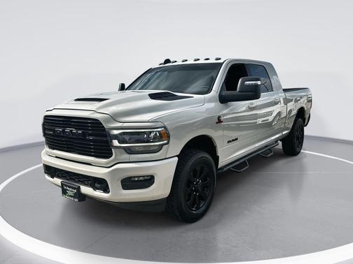 2024 RAM 2500 Laramie Crew Cab 4x4 6'4' Box