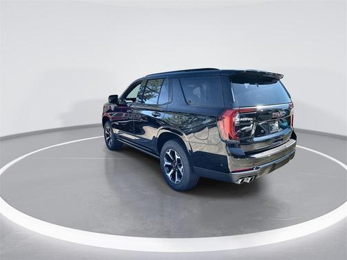 2026 GMC Yukon 4WD AT4