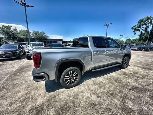 Sterling Metallic 2024 GMC Sierra 1500 AT4