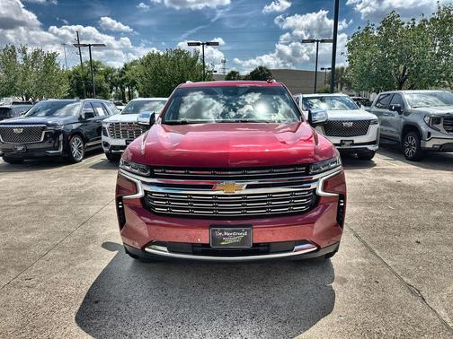 Radiant Red Tintcoat 2023 Chevrolet Suburban Premier