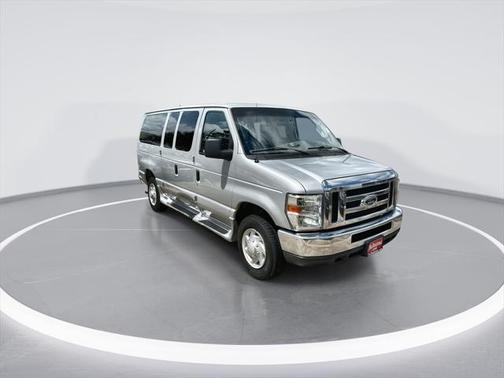 2008 Ford E150 Base