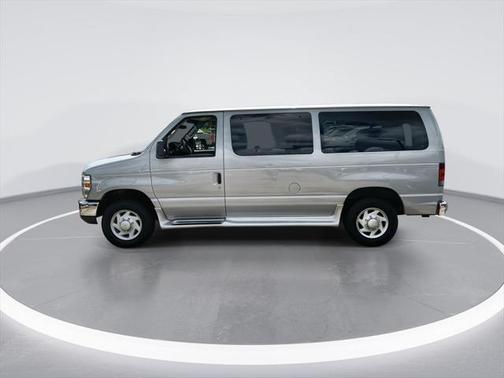 2008 Ford E150 Base