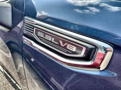 Pacific Blue Metallic 2020 GMC Sierra 1500 SLE