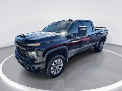 Black 2024 Chevrolet Silverado 2500 Custom