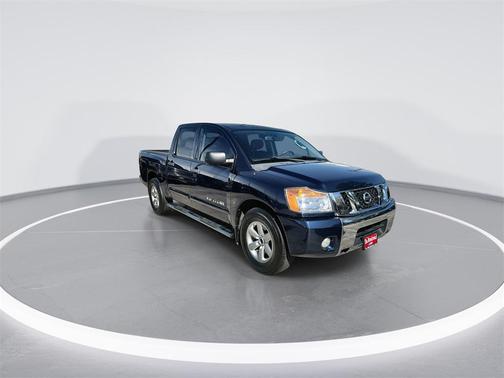 2010 Nissan Titan SE