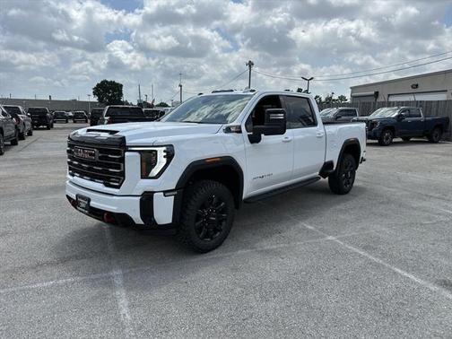 2025 GMC Sierra 2500 AT4