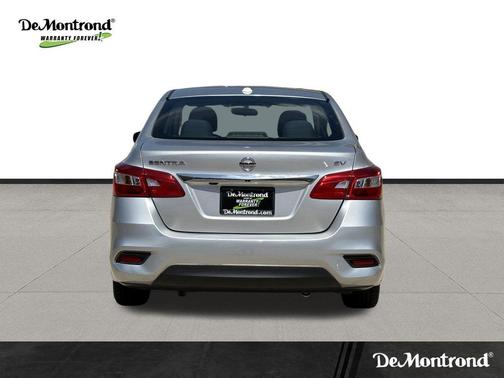 Brilliant Silver Metallic 2019 Nissan Sentra SV