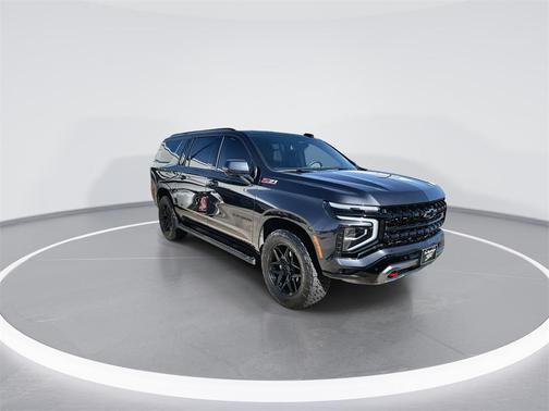 2025 Chevrolet Suburban 4WD Z71