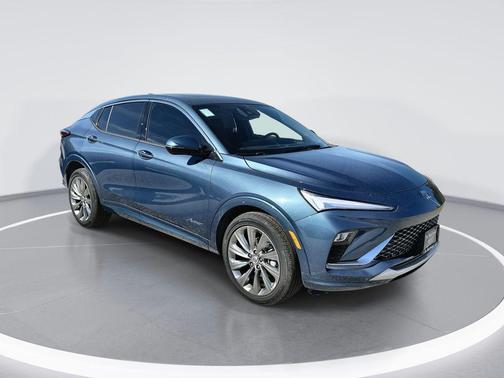 Ocean Blue Metallic 2026 Buick Envista Avenir FWD