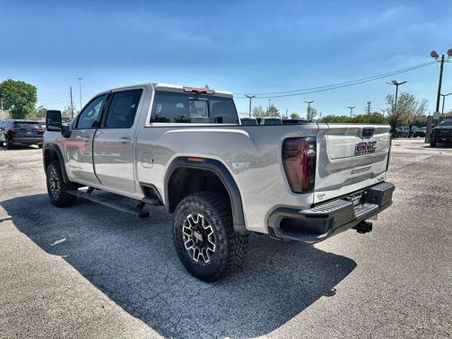 2026 GMC Sierra 2500 AT4X