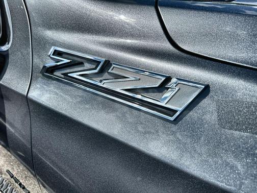 Satin Steel Metallic 2021 Chevrolet Tahoe 4WD Z71