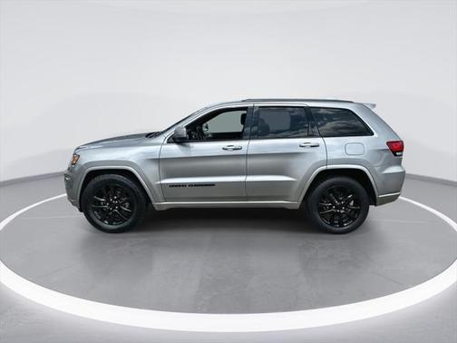 2017 Jeep Grand Cherokee Altitude