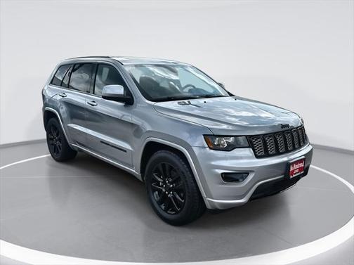 2017 Jeep Grand Cherokee Altitude