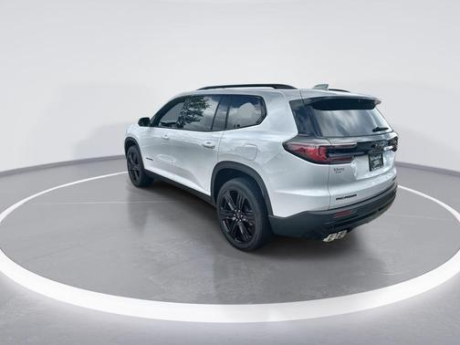 2026 GMC Acadia Elevation FWD