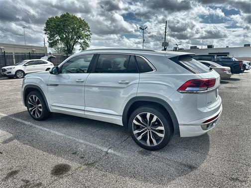 2021 Volkswagen Atlas Cross Sport 3.6L V6 SEL R-Line