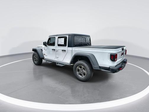 Bright White Clearcoat 2022 Jeep Gladiator Rubicon