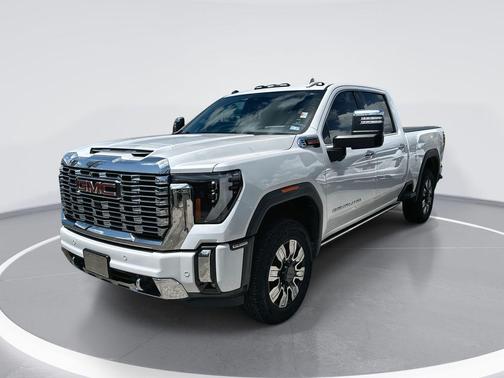 White Frost Tricoat 2024 GMC Sierra 2500 Denali