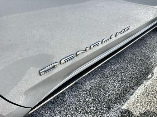 White Frost Tricoat 2024 GMC Sierra 2500 Denali