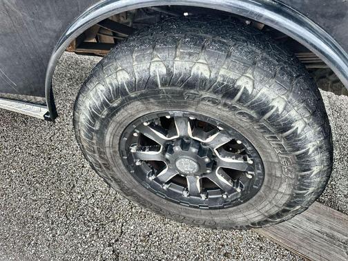 Oxford White Clearcoat 2006 Ford F-350 Lariat