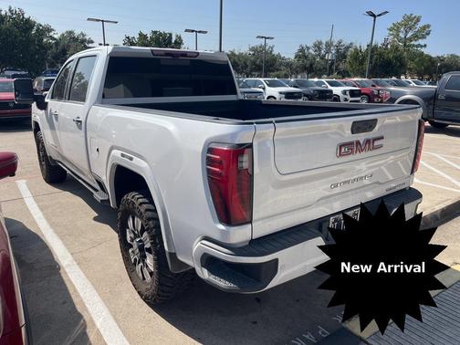 2024 GMC Sierra 2500 Denali