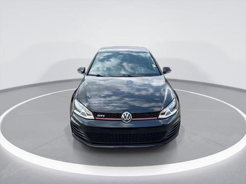 2017 Volkswagen Golf GTI 2.0T S 4-Door