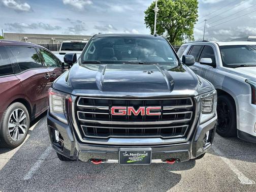 2023 GMC Yukon 4WD AT4