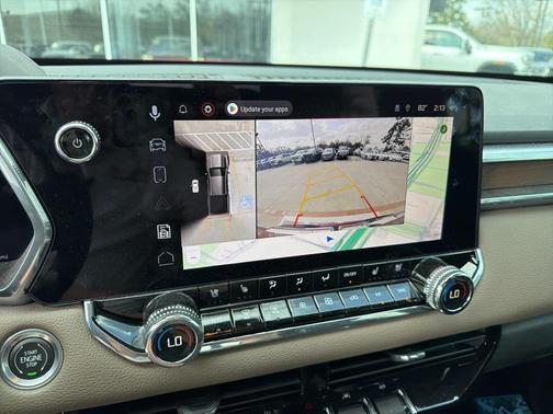 2023 GMC Canyon Denali