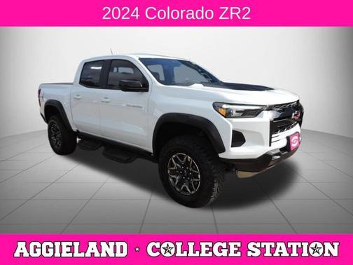 Summit White 2024 Chevrolet Colorado ZR2