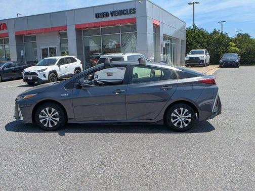 2022 Toyota Prius Prime LE