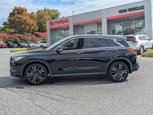 2022 INFINITI QX50 LUXE AWD
