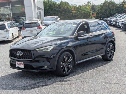 2022 INFINITI QX50 LUXE AWD