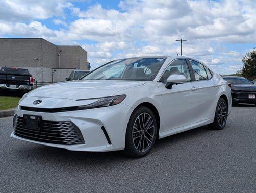 2025 Toyota Camry XLE