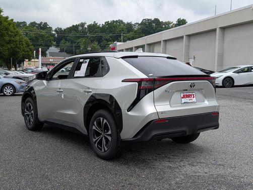 2025 Toyota bZ4X XLE