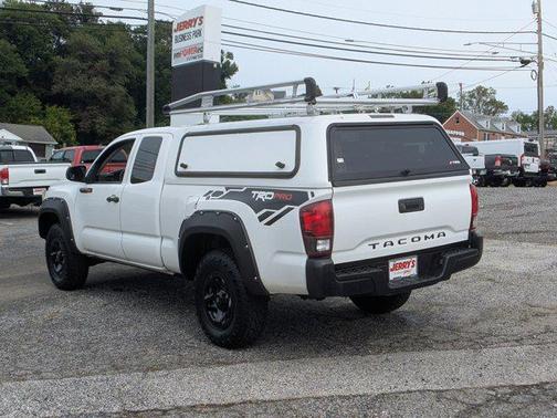 2019 Toyota Tacoma SR