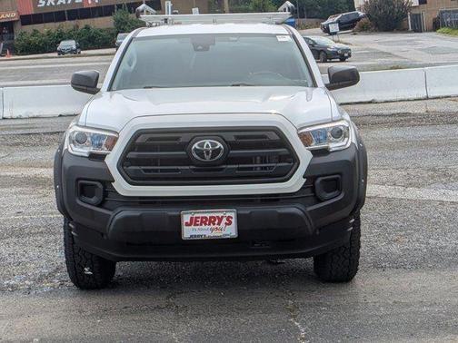 2019 Toyota Tacoma SR