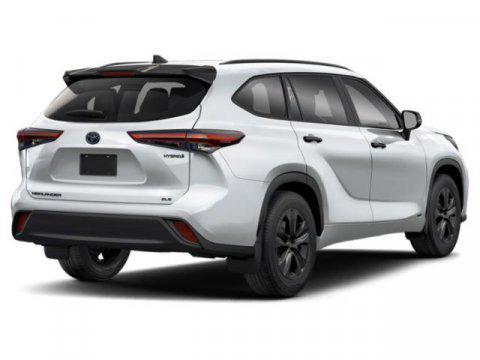 2025 Toyota Highlander Hybrid XLE