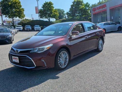 2018 Toyota Avalon XLE