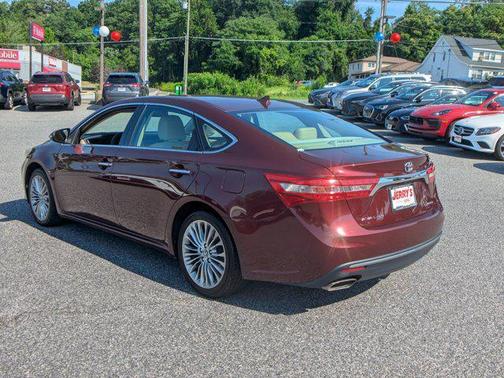 2018 Toyota Avalon XLE