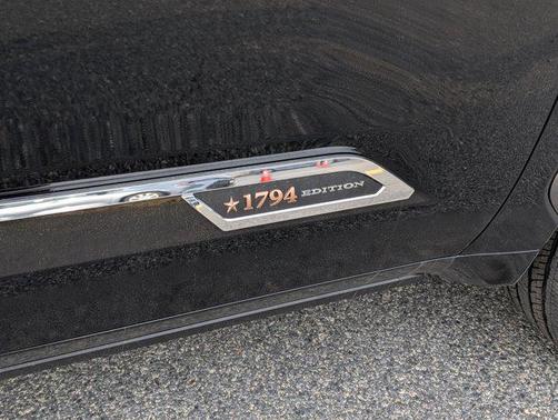 2025 Toyota Tundra Hybrid 1794 Edition