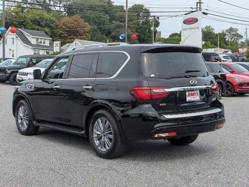 2023 INFINITI QX80 Luxe