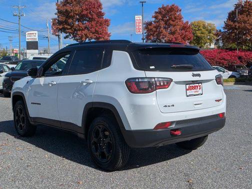 2023 Jeep Compass Trailhawk