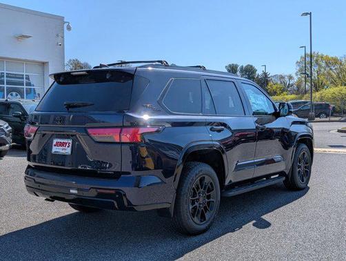 2025 Toyota Sequoia Platinum